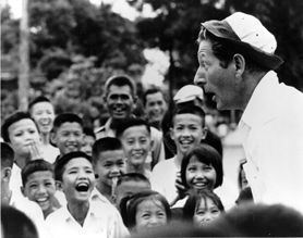 Danny Kaye (c)UNICEF