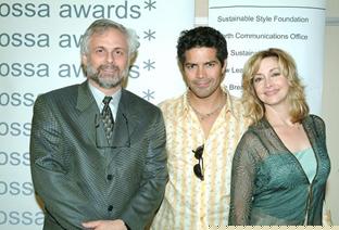 Gibson CEO Rob Senn, Esai Morales, Sharon Lawrence
